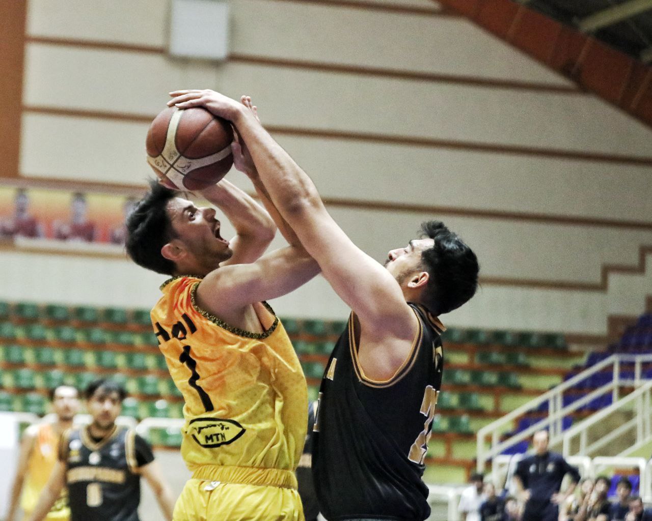 لیگ دسته یک بسکتبال,مقاومت شهرداری تبریز,