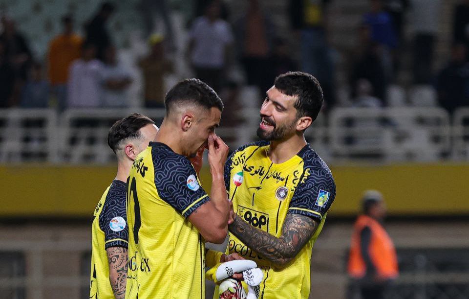 حبس اجباری آلوز در اصفهان ریکاردو آلوز,تراکتور,سپاهان,