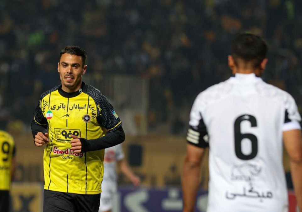 سپاهان,تراکتور,لیگ برتر فوتبال ایران,