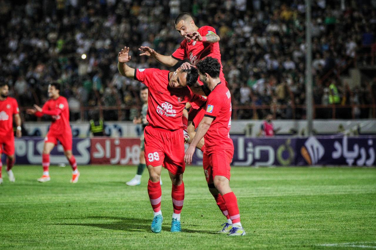 تراکتور,سپاهان,پرسپولیس,لیگ برتر فوتبال ایران,